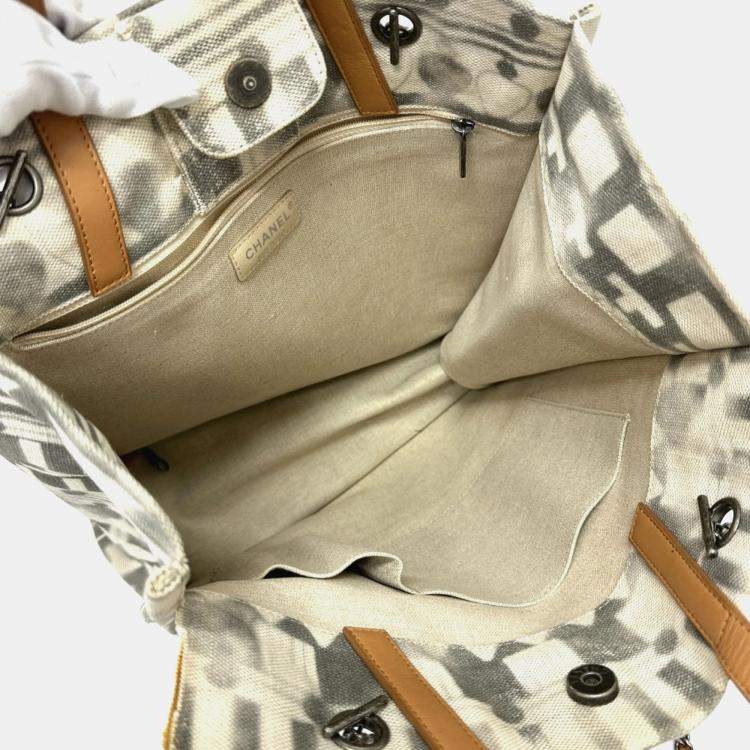 Pre Owned Chanel Beige CC Mark Chain Tote Bag