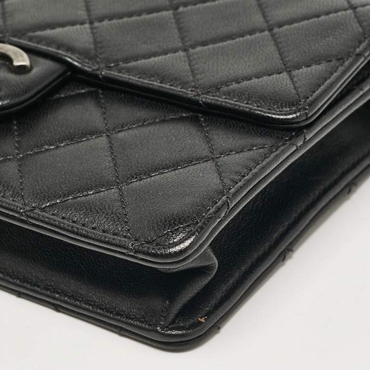 Pre Owned Chanel Black Quilted Leather Chic Pearl Flap Bag