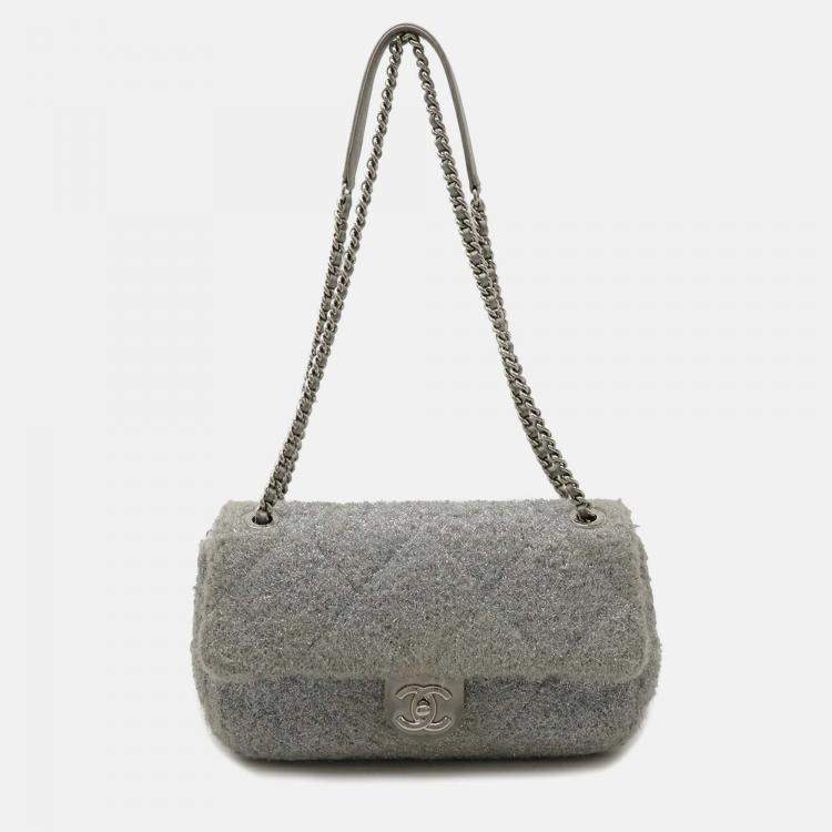 Pre Owned Chanel Silver Fabric Leather Pour Toe Glitter Coco Mark Chain Shoulder Bag
