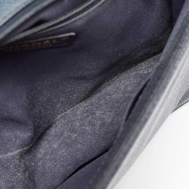 Pre Owned Chanel Navy Blue Quilted Caviar Leather New Medium Boy Flap Bag