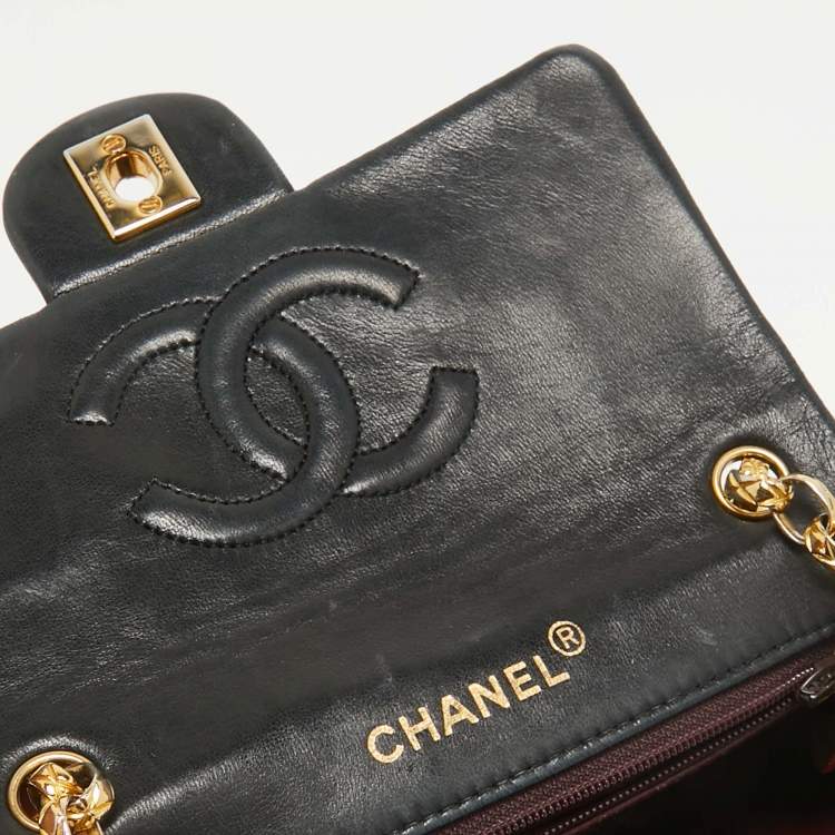 Pre Owned Chanel Black Quilted Leather Vintage Classic Flap Bag
