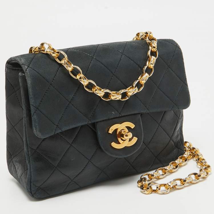 Pre Owned Chanel Black Quilted Leather Vintage Classic Flap Bag