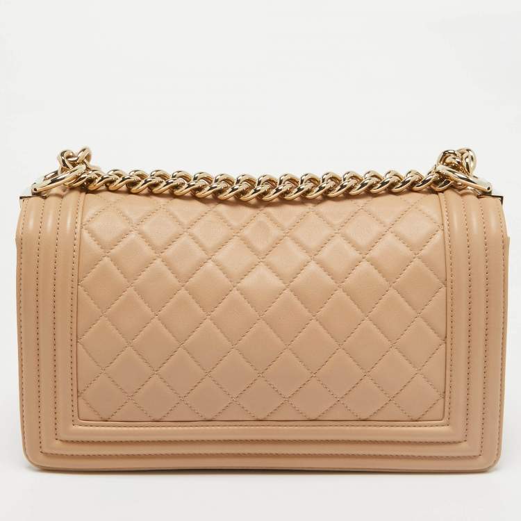 Pre Owned Chanel Beige Quilted Leather Medium Boy Flap Bag