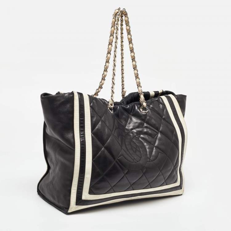 Pre Owned Chanel Black Leather Paris Venice Lido Tote
