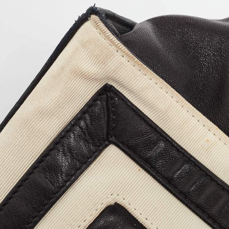 Pre Owned Chanel Black Leather Paris Venice Lido Tote