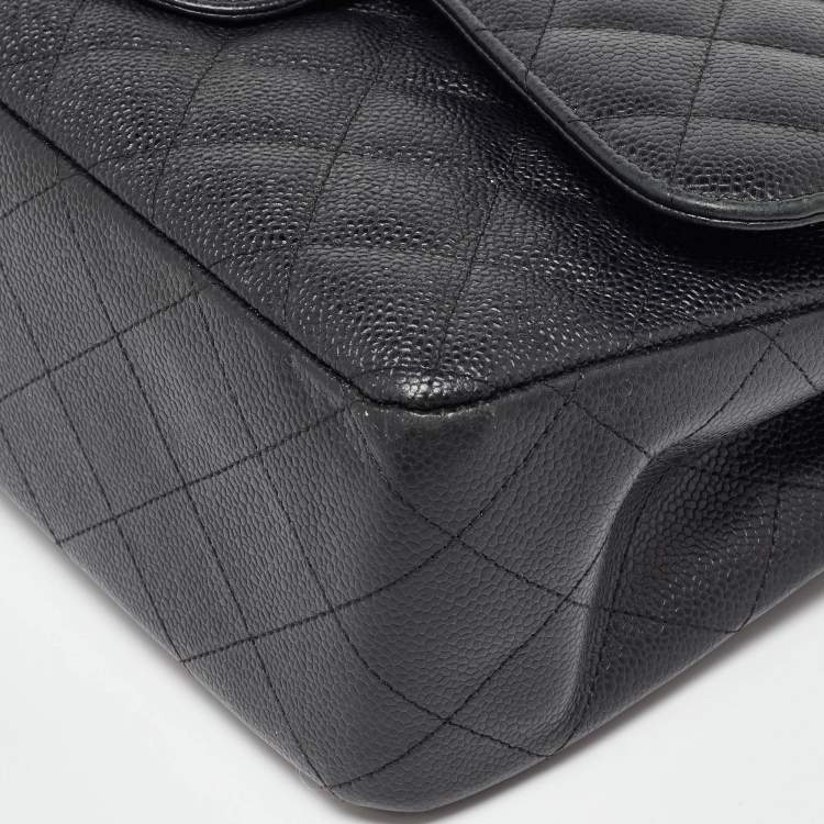 Pre Owned Chanel Black Caviar Quilted Leather Jumbo Classic Double Flap Bag