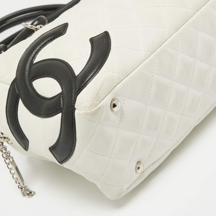 Pre Owned Chanel White/Black Quilted Leather Cambon Ligne Bowler Bag