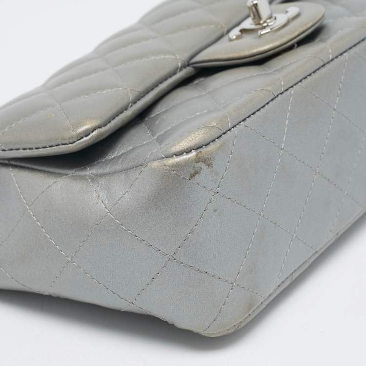 Pre Owned Chanel Grey Quilted Leather Small CC Flap Bag