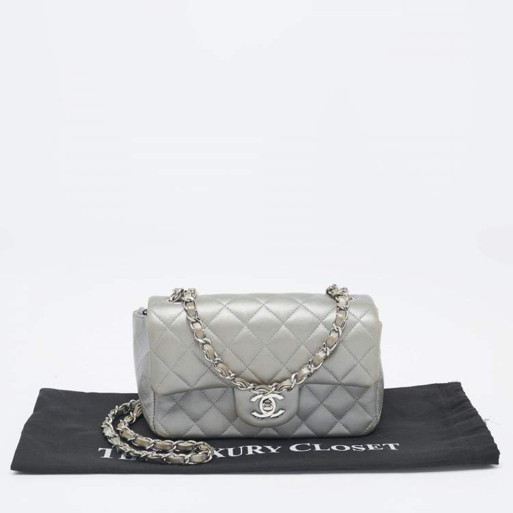 Pre Owned Chanel Grey Quilted Leather Small CC Flap Bag