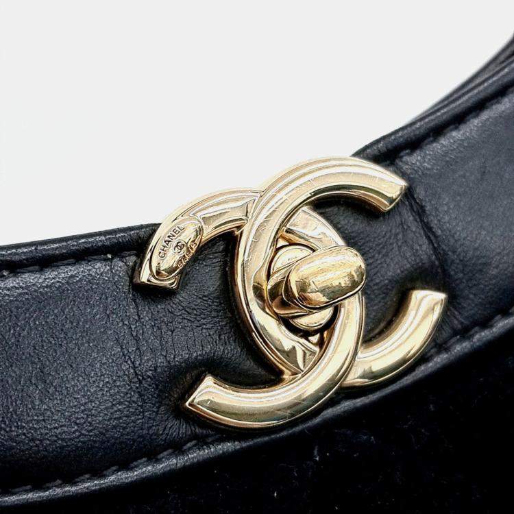 Pre Owned Chanel 31 Velvet Shopping Bag