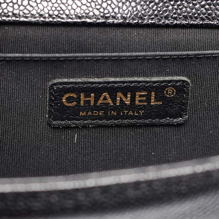 Pre Owned Chanel Black Quilted Caviar Leather Medium Boy Flap Bag