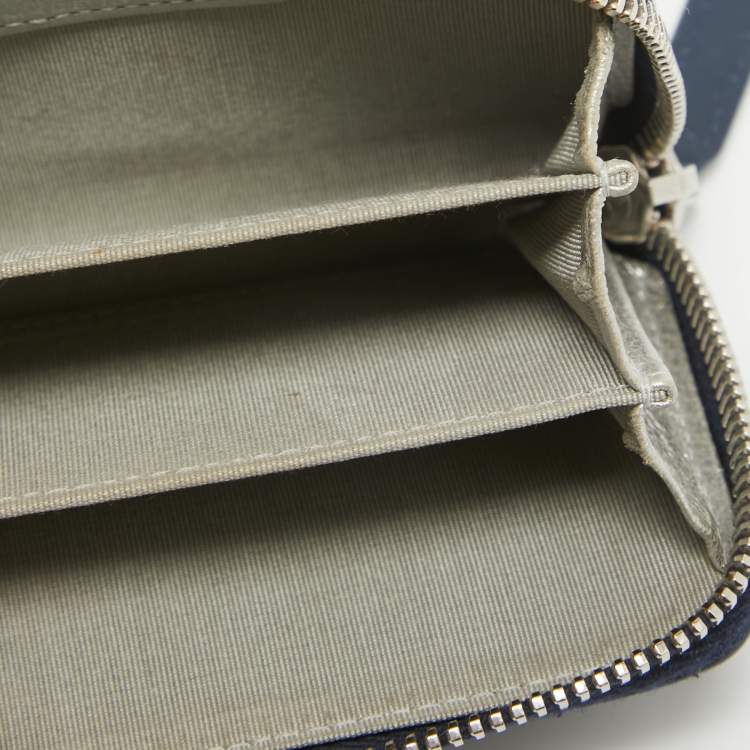 Pre Owned Chanel Blue/Silver Leather CC Zip Coin Purse