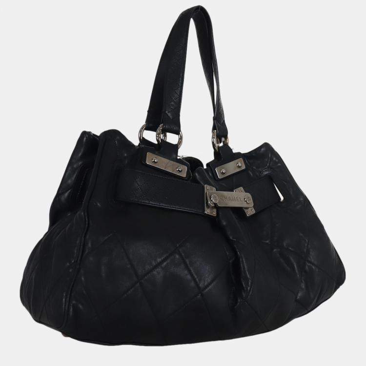 Pre Owned Chanel Vintage Hook Metal Quilted Tote Bag