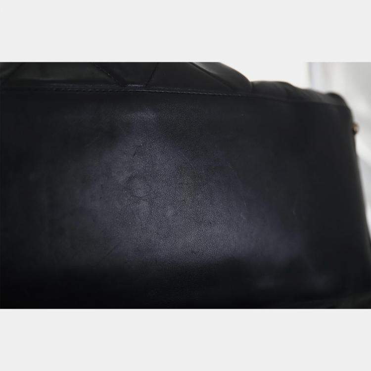 Pre Owned Chanel Vintage Hook Metal Quilted Tote Bag