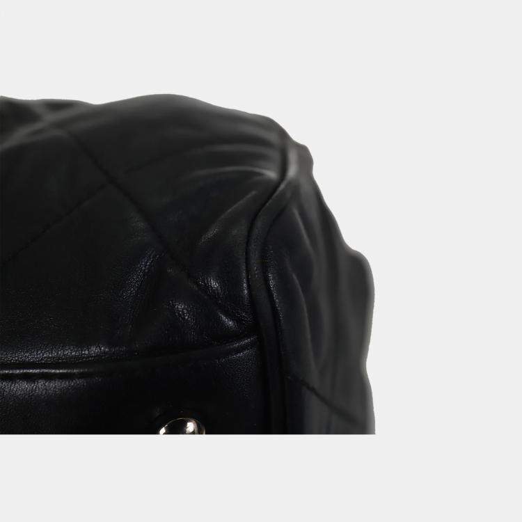 Pre Owned Chanel Vintage Hook Metal Quilted Tote Bag