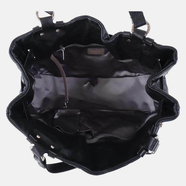 Pre Owned Chanel Paris-Londres Door Latch Tote Bag