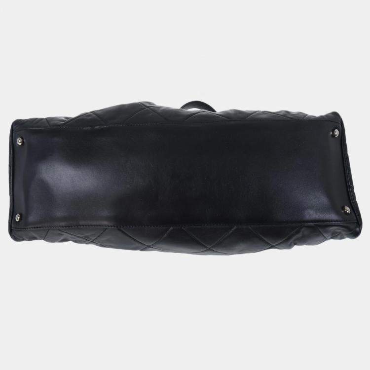 Pre Owned Chanel Paris-Londres Door Latch Tote Bag
