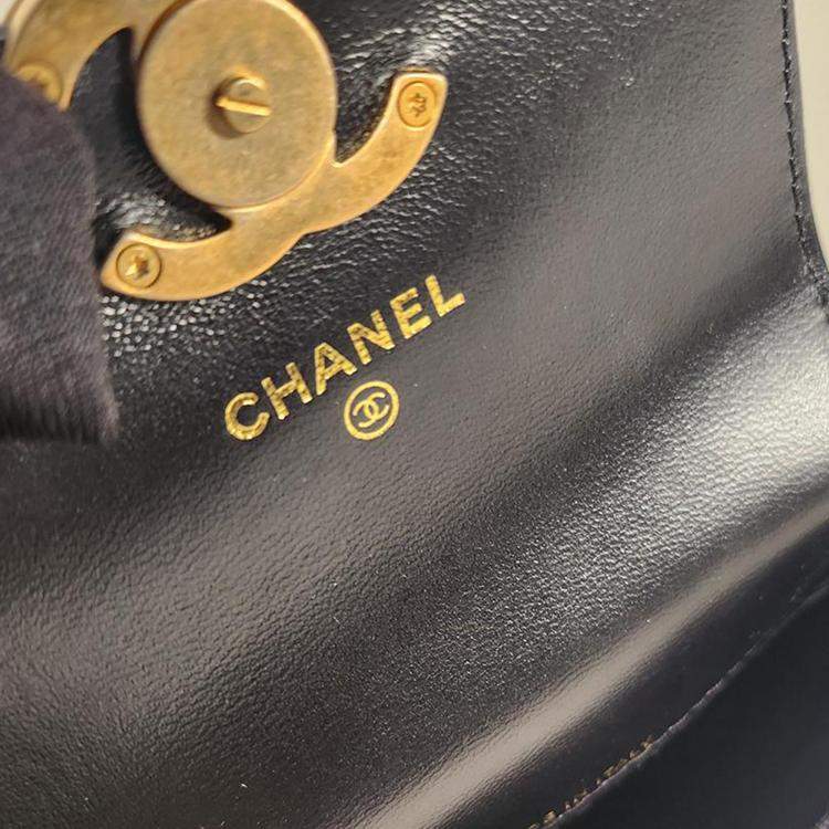 Pre Owned Chanel Lambskin GHW Waist Pouch Belt