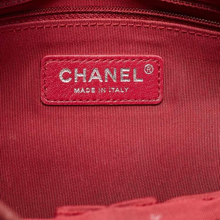 Pre Owned Chanel Red Quilted Leather Medium Gabrielle Hobo