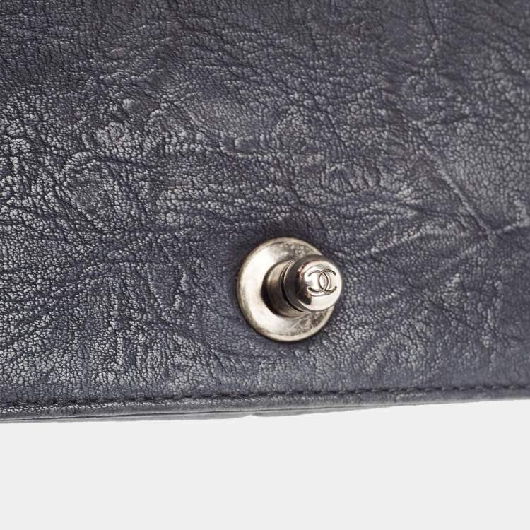 Pre Owned Chanel Navy Blue Quilted Leather New Medium Studded Boy Flap Bag