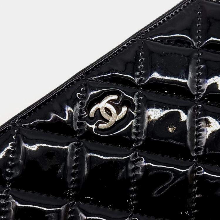 Pre Owned Chanel Patent Large Clutch