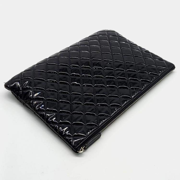 Pre Owned Chanel Patent Large Clutch