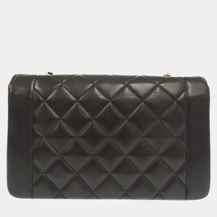 Pre Owned Chanel Black Lambskin Diana 25 Medium Mattelasse Shoulder Bag