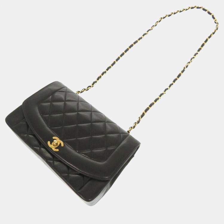 Pre Owned Chanel Black Lambskin Diana 25 Medium Mattelasse Shoulder Bag