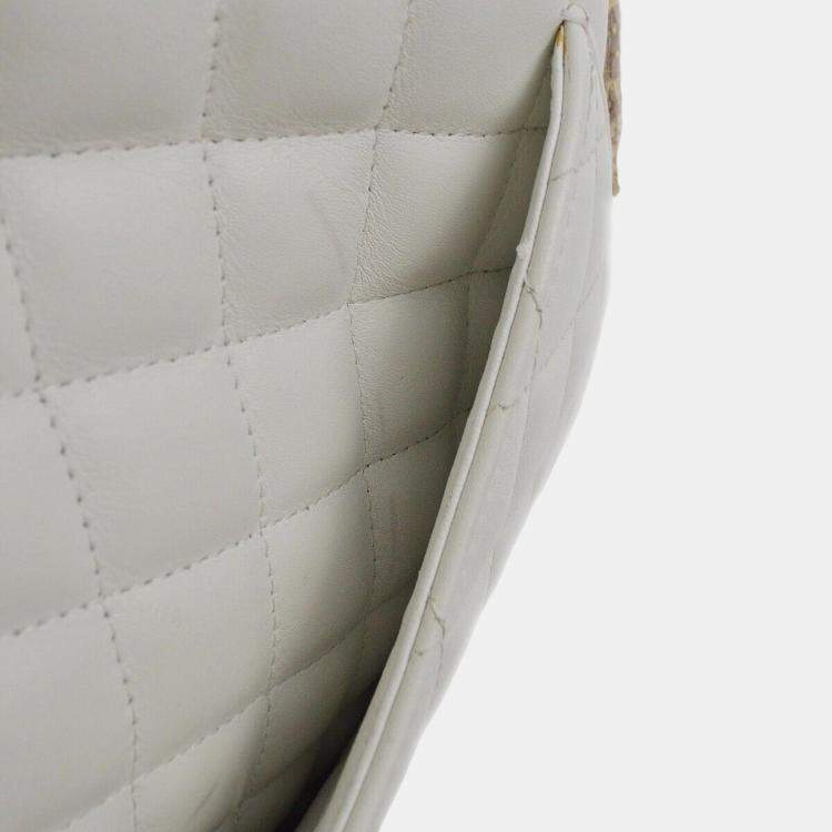 Pre Owned Chanel White Calfskin Cambon Ligne Tote Handbag