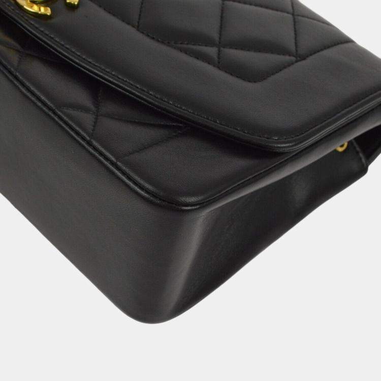 Pre Owned Chanel Black Lambskin Small Diana Shoulder Bag