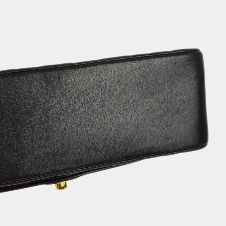Pre Owned Chanel Black Lambskin Small Diana Shoulder Bag