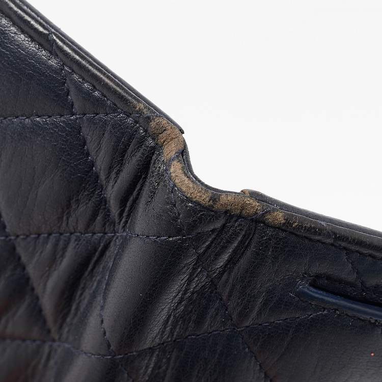 Pre Owned Chanel Navy Blue Quilted Leather CC Trifold Wallet
