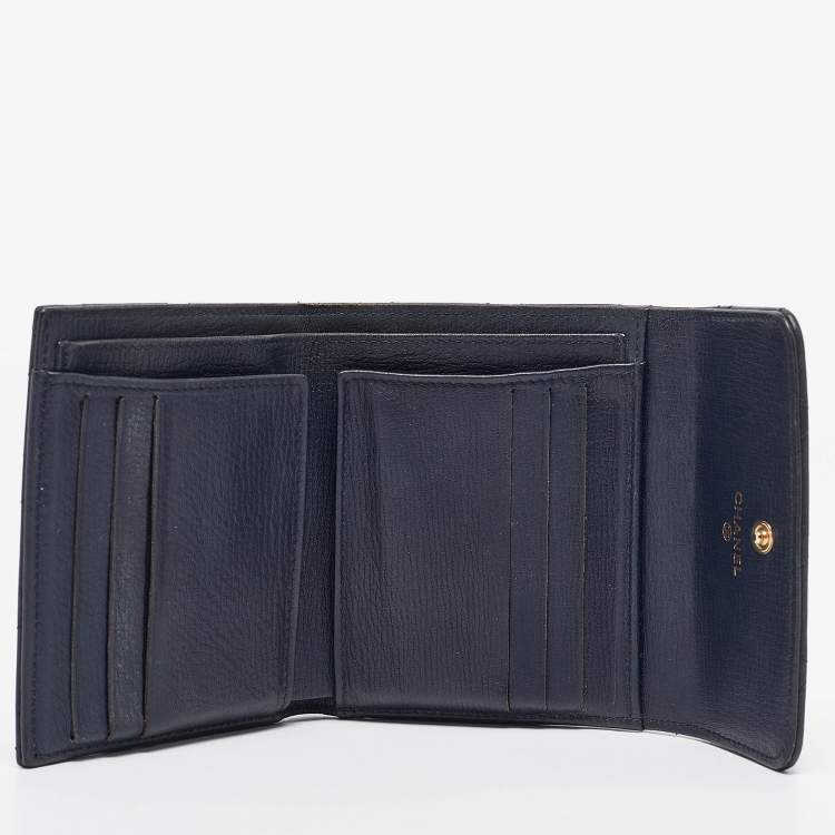 Pre Owned Chanel Navy Blue Quilted Leather CC Trifold Wallet