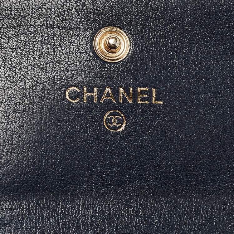 Pre Owned Chanel Navy Blue Quilted Leather CC Trifold Wallet