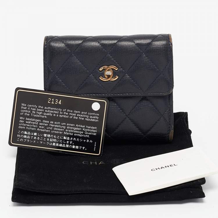 Pre Owned Chanel Navy Blue Quilted Leather CC Trifold Wallet