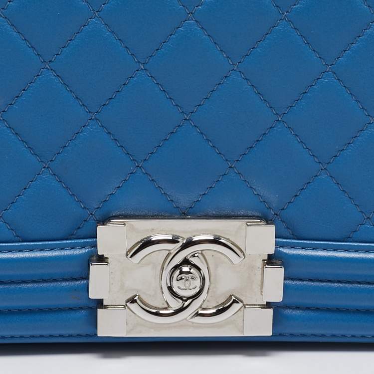 Pre Owned Chanel Light Blue Quilted Leather Medium Boy Flap Bag