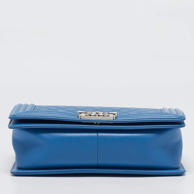 Pre Owned Chanel Light Blue Quilted Leather Medium Boy Flap Bag