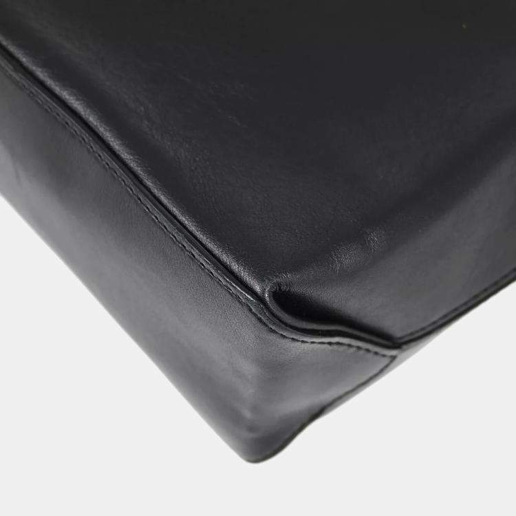 Pre Owned Chanel Black Calfskin Essential Tote Bag