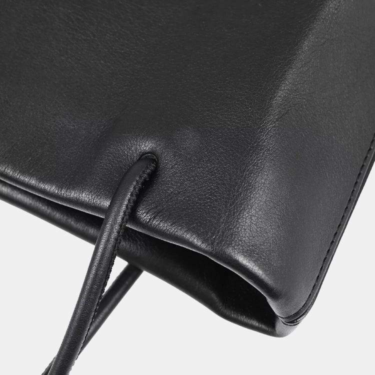 Pre Owned Chanel Black Calfskin Essential Tote Bag