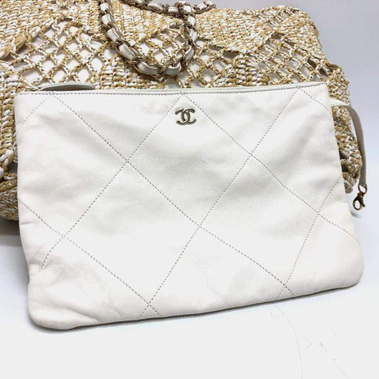 Pre Owned Chanel Raffia Beige Weaving Tote Bag