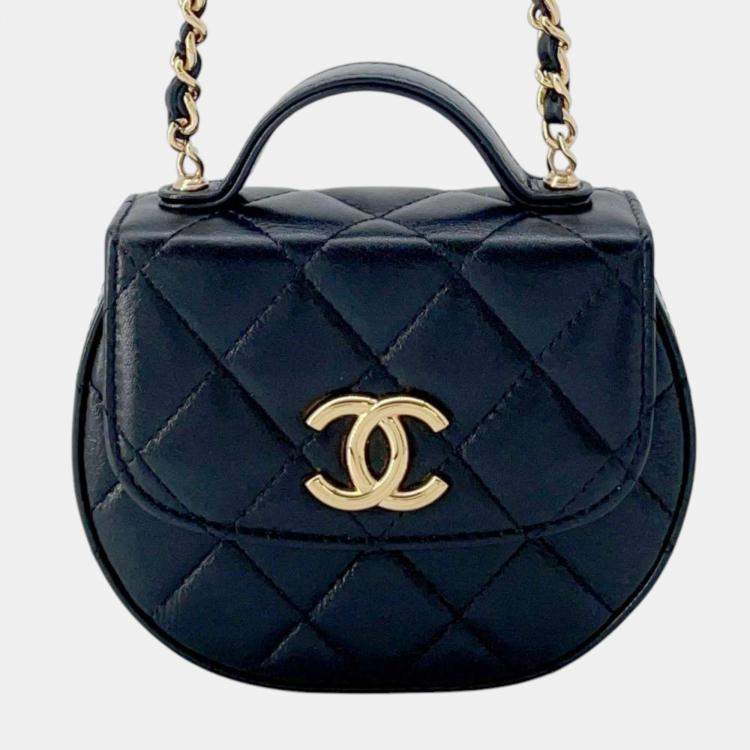 Chanel Black Lambskin Matelasse Chain Clutch