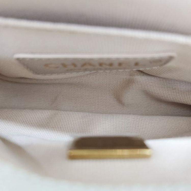 Pre Owned Chanel Caviar Chain Belt Bag
