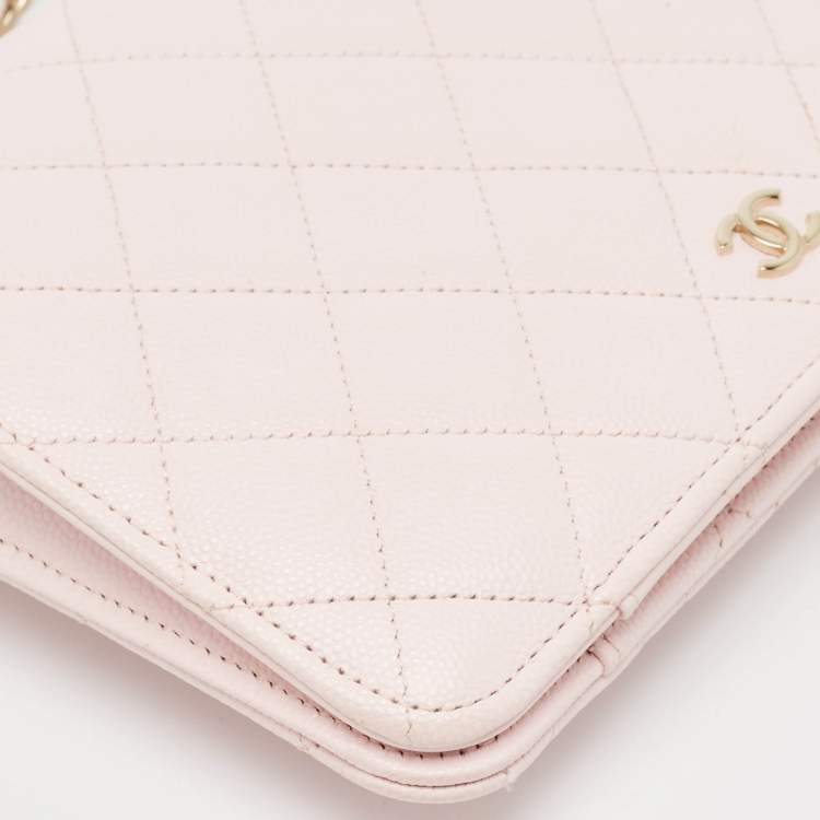 Pre Owned Chanel Light Pink Quilted Caviar Leather CC Wallet On Chain
