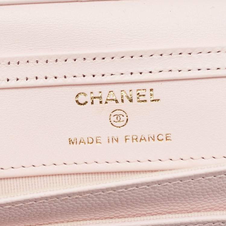 Pre Owned Chanel Light Pink Quilted Caviar Leather CC Wallet On Chain