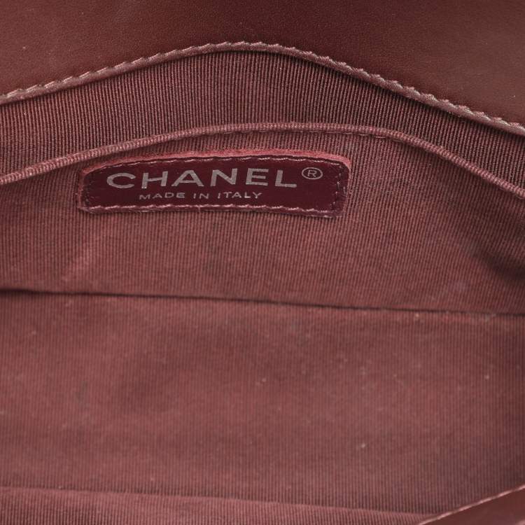 Pre Owned Chanel Burgundy Chevron Leather Small Boy Flap Bag