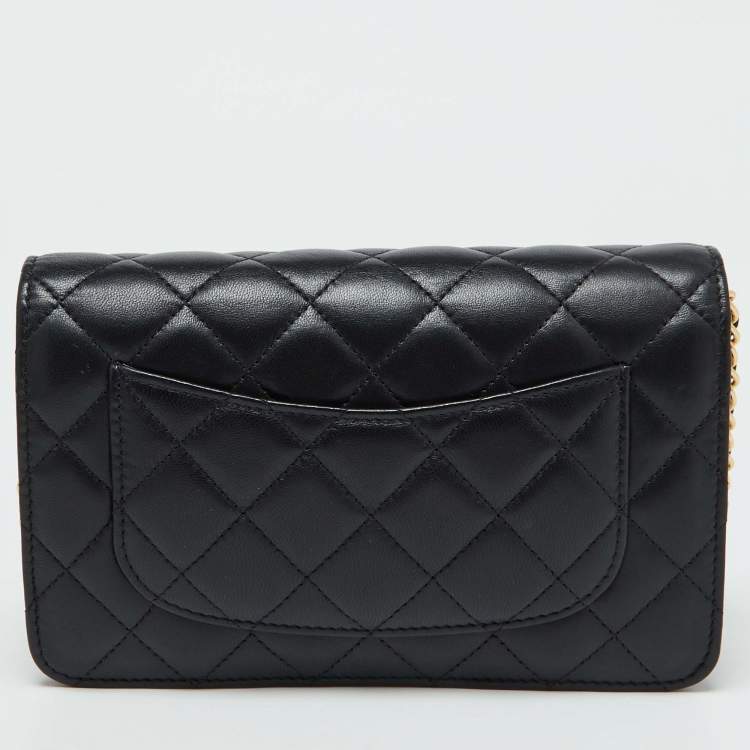 Pre Owned Chanel Black Quilted Leather CC Classic Wallet On Chain