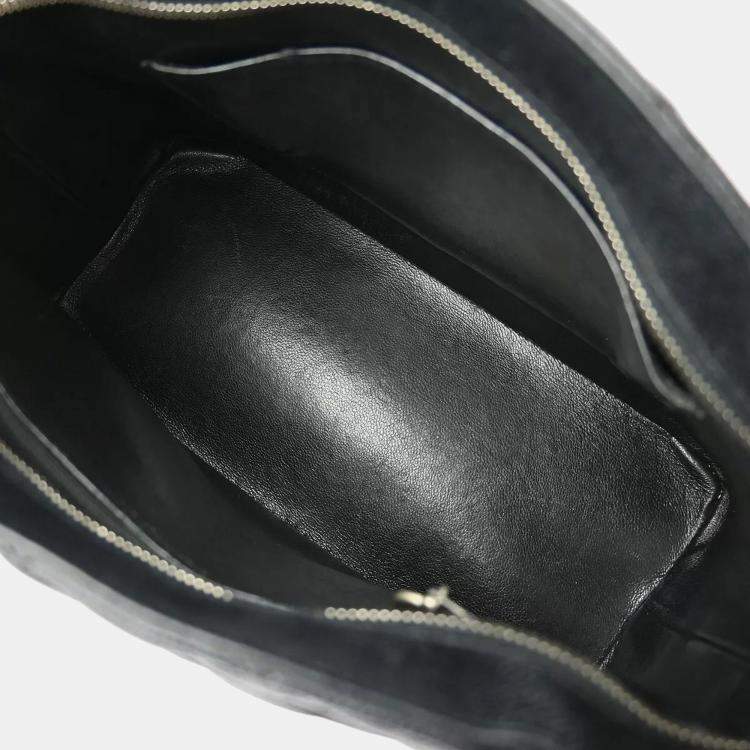 Pre Owned Chanel Black Calfskin Medallion Tote Handbag