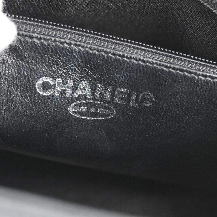 Pre Owned Chanel Black Calfskin Medallion Tote Handbag