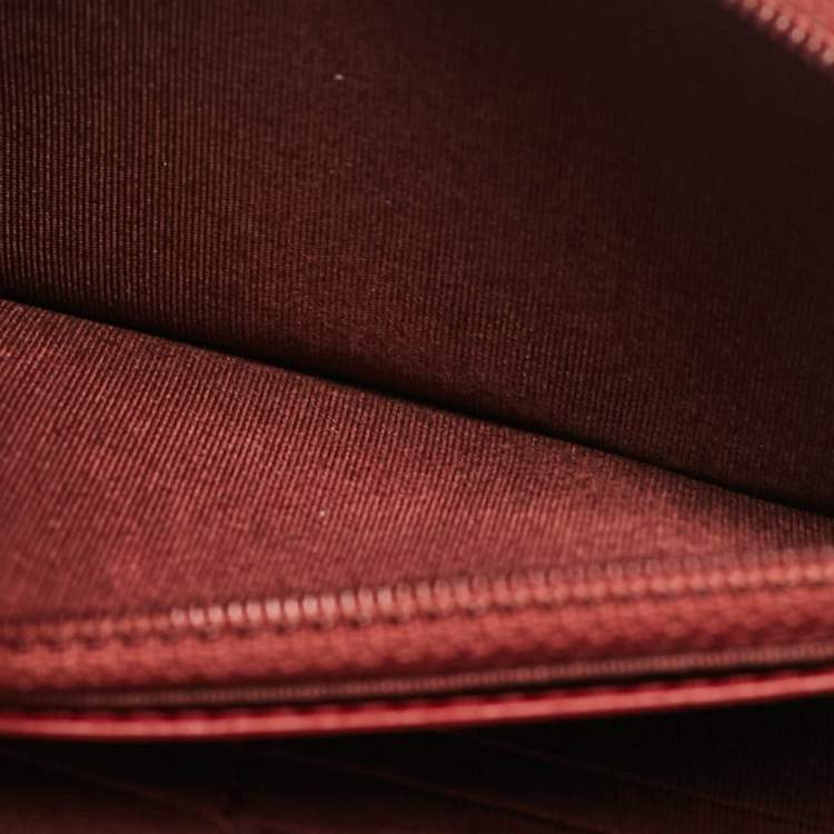 Pre Owned Chanel Red Quilted Patent Leather Classic Wallet On Chain