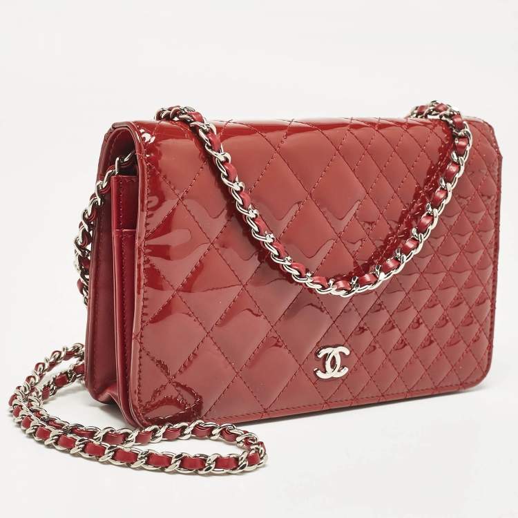 Pre Owned Chanel Red Quilted Patent Leather Classic Wallet On Chain